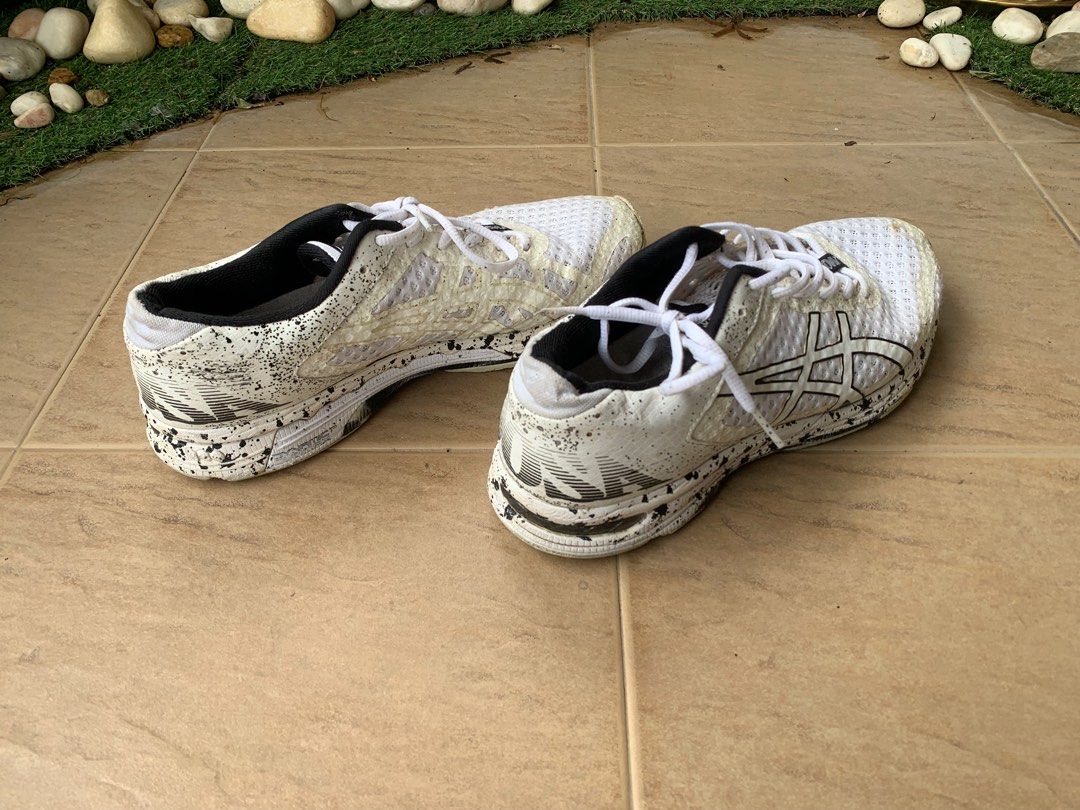 Asics indoor shoes white