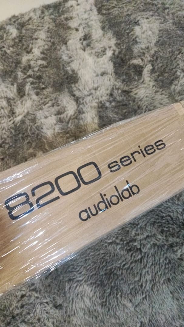 Audiolab CD Player with Builtin Preamplifier, Balanced DAC, Home