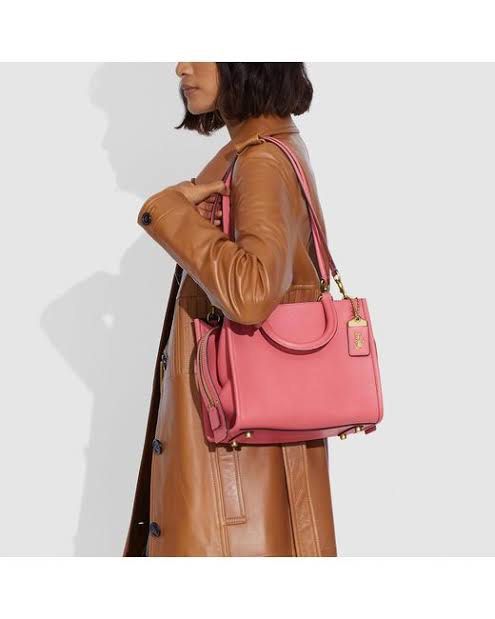 Authentic Coach Rogue 25 in Dusty Pink Luxury Bags Wallets on Carousell