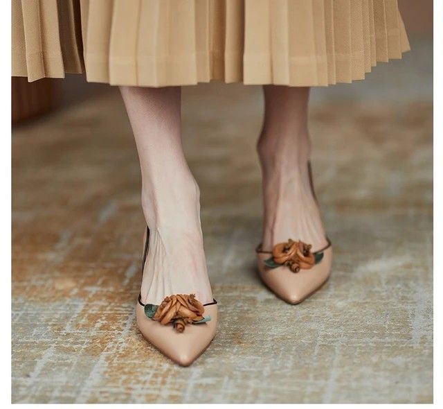 Autumn floral pumps high heels SIZE 35 Women s Fashion Footwear