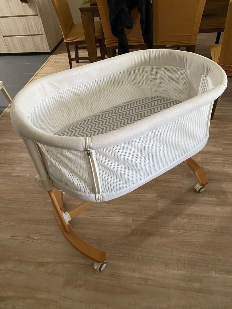 Bebe care ole shop bassinet