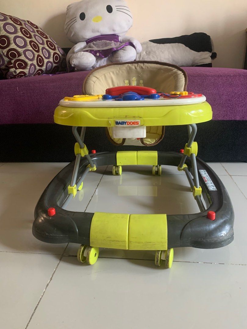 Babydoes baby hot sale walker