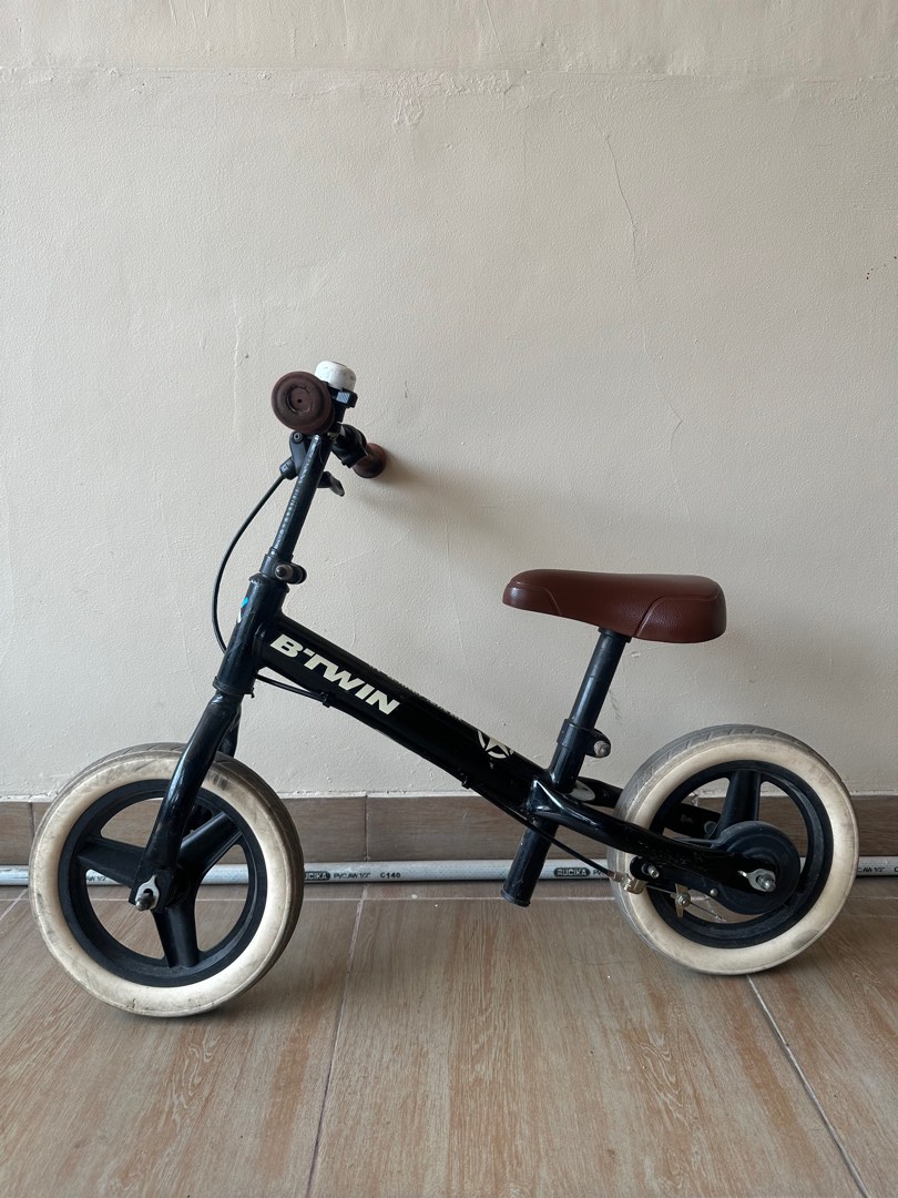 BALANCE BIKE DECATHLON BTWIN, Olah Raga, Sepeda di Carousell