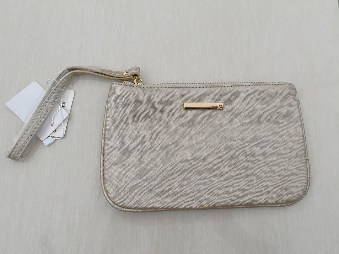 Bata clutches deals
