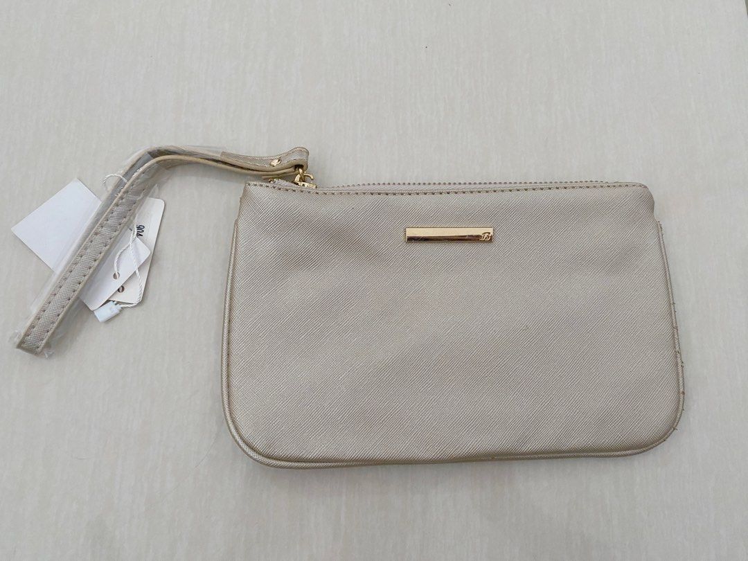 BATA BRAND CLUTCH