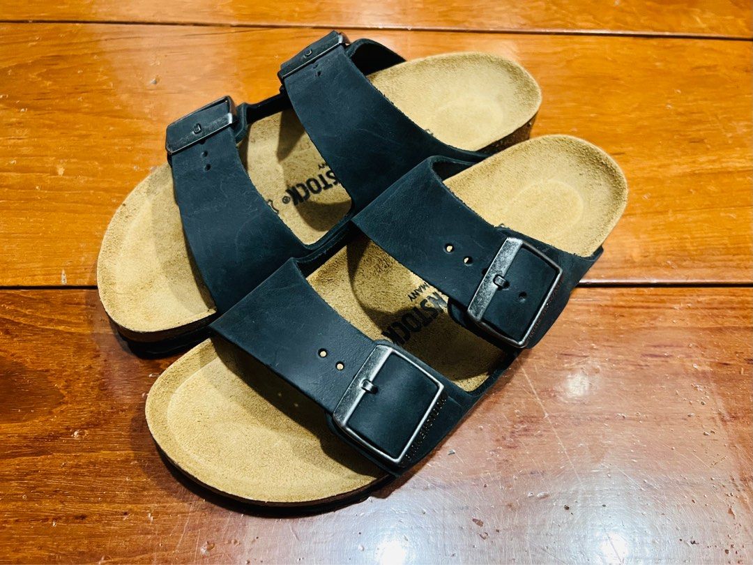 Matt black online birkenstocks