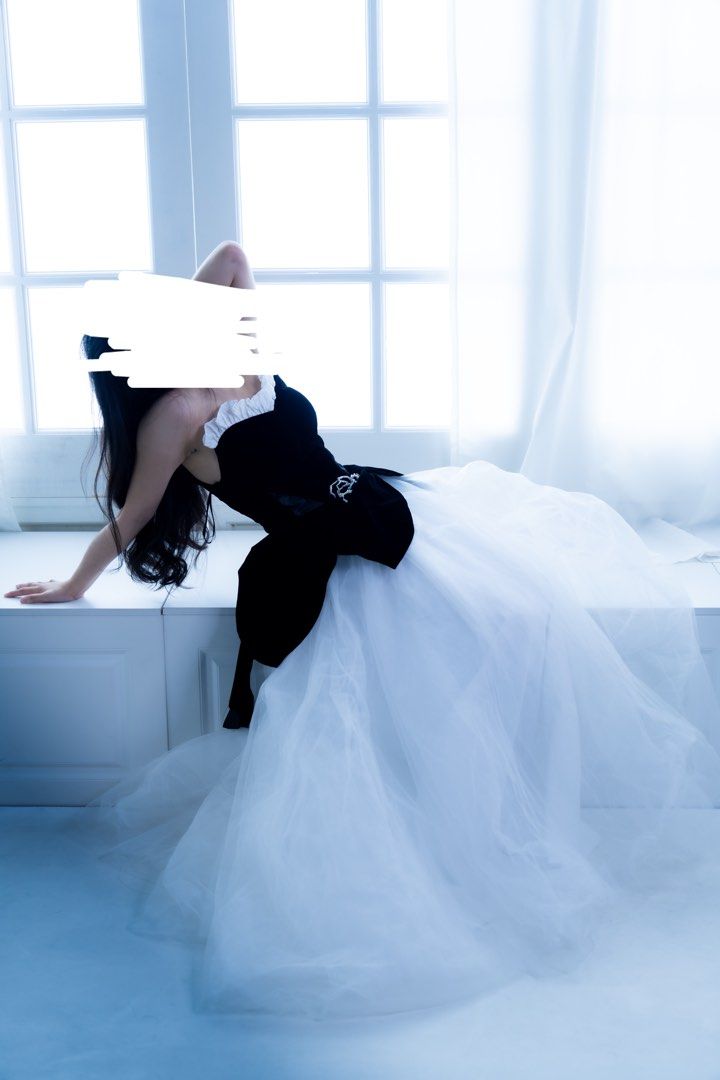 White crushed cheap velvet wedding dress