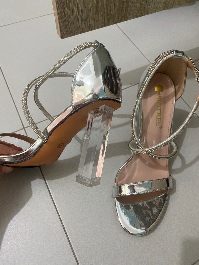 Elegant silver heels hot sale