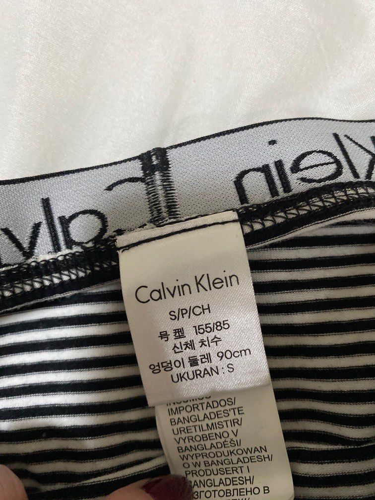 Ukuran boxer calvin klein