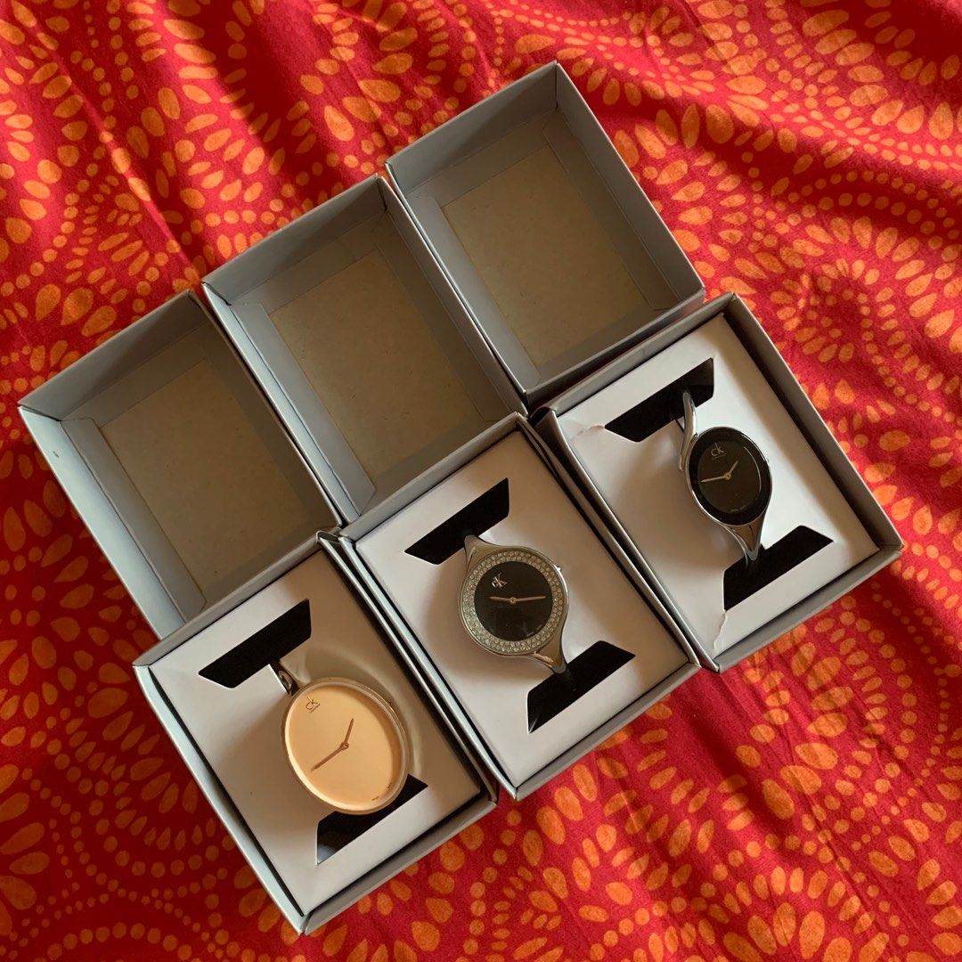 Calvin Klein Watch (Category: Luxury Accessories) located in Manila. Submitted by andreacap (Listing ID 1249482641, Image 1). Description: - Authentic -Bought from US -Only box included -10/10 condition - No flaws RFS: Decluttering, supposedly as gifts.