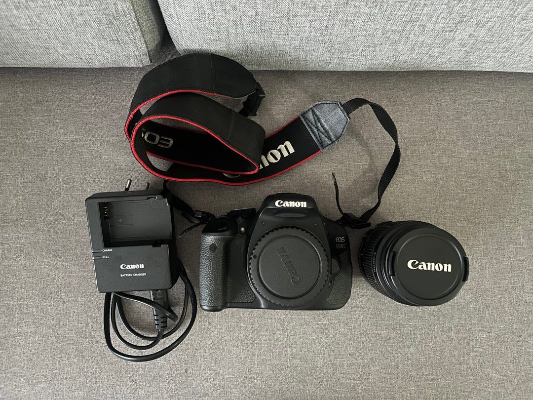 Canon EOS 600D + Kit lens, Photography, Cameras on Carousell