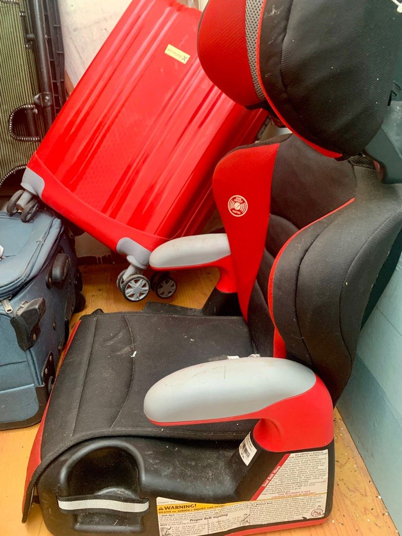 Car Seat Red Evenflo Sale! ! (Category: Car Seats) located in Taytay. Submitted by deekathlean5 (Listing ID 1249495809, Image 3). Description: Declutter. Nakatambak lang kaya ibinigay nalang ng mura, madumi lang need to wash as you can see sa pic asa stock room kaya madumi but all good no flaws all color not faded sobrang kinis pwede pwede sa maarte. 😊 .
