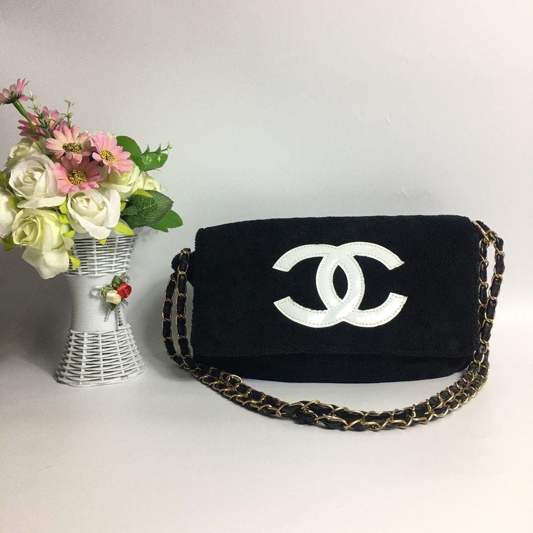Preloved Chanel Beauty VIP Gift Bag, Luxury, Bags & Wallets on Carousell