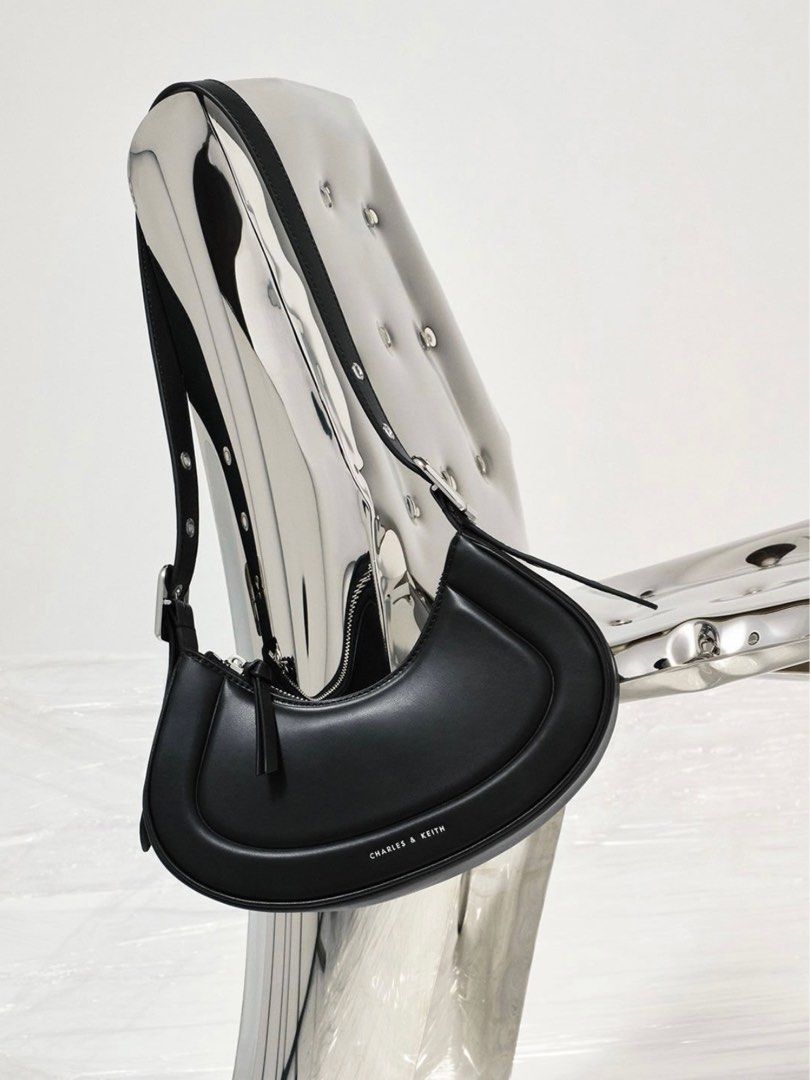 Charles and Keith Bag (Category: Shoulder Bags) located in Manila. Submitted by declutterdoctor (Listing ID 1249593524, Image 1). Description: used twice only! rfs: decluttering.