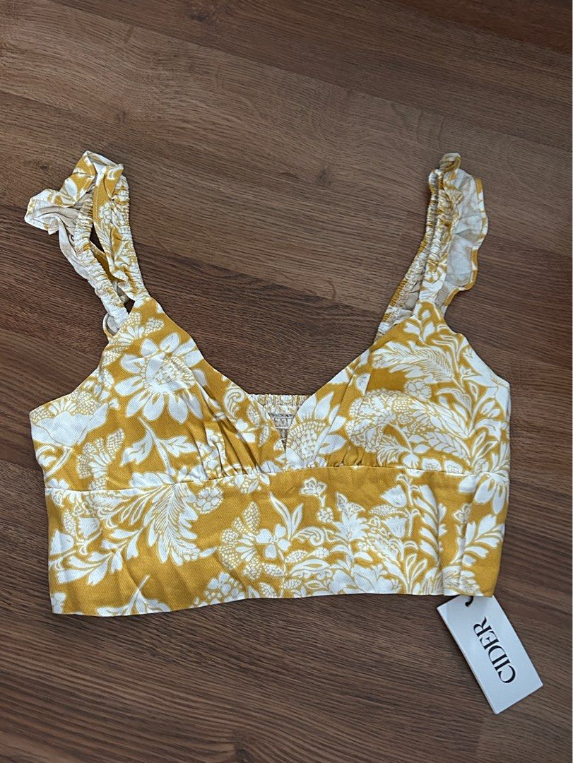 Cider Yellow Floral Crop Top, Women's Fashion, Tops, Sleeveless on Carousell