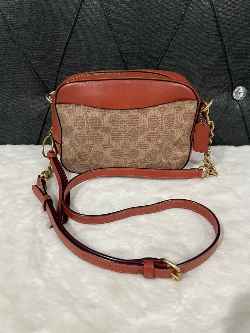 Coach camera hotsell bag tan rust