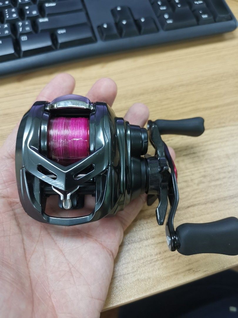 特別オファー 8.6L ALPHAS AIR TW AIR TW What Daiwa 8.6L TW リール