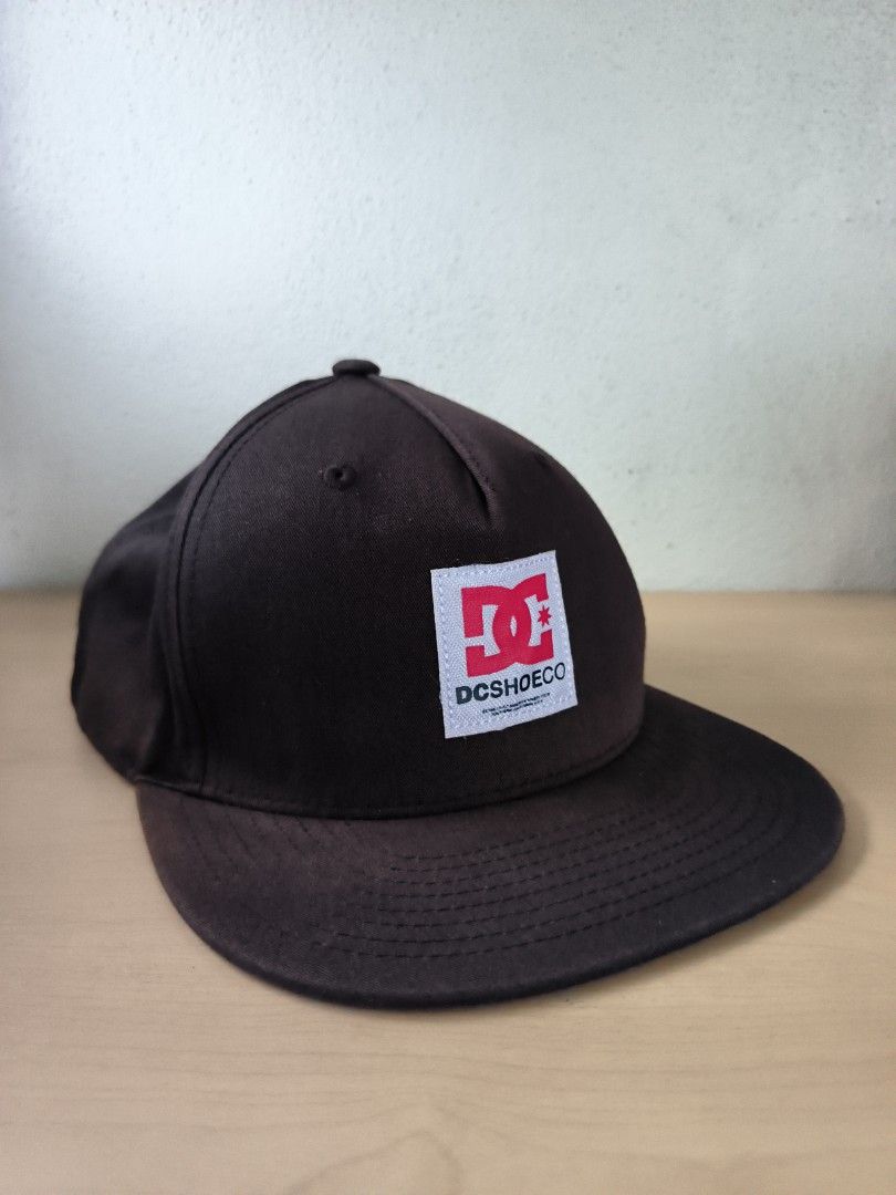 DC Snapback Cap (Category: Cap & Hats) located in Ayer Itam. Submitted by ngowj (Listing ID 1249489521, Image 1). Description: Original brand of DC Shoe Co cap. Condition: 8.5/10.