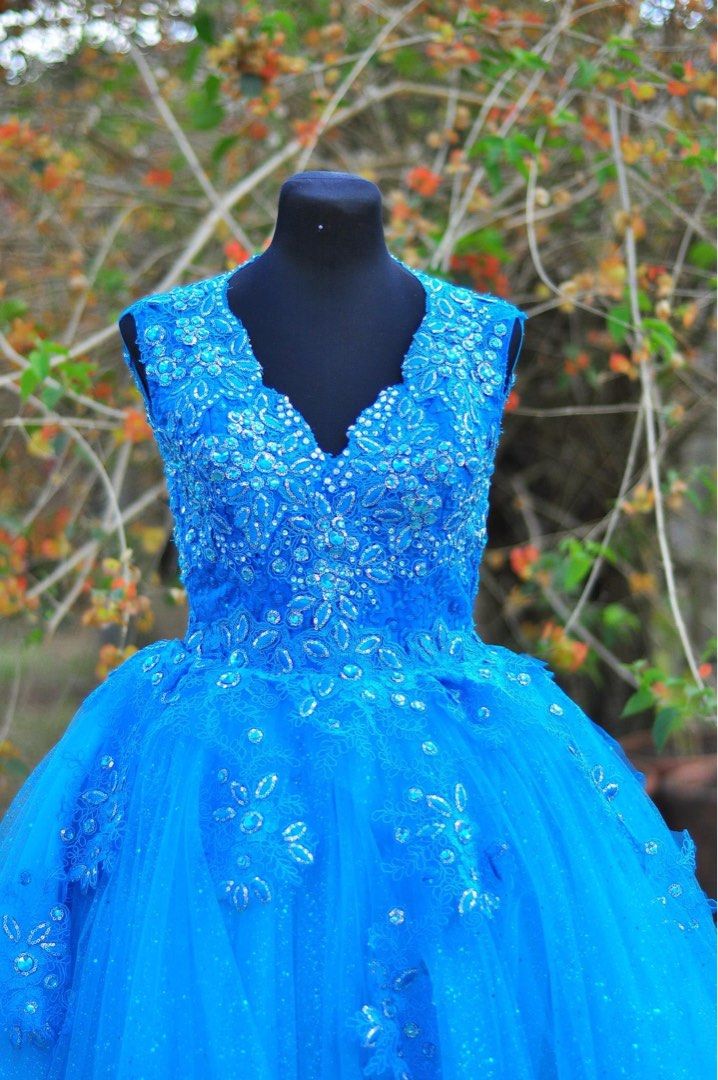 Royal Blue Ball Gown | Isabelle Duterte | Gowns, Ball gowns, Blue ball gowns