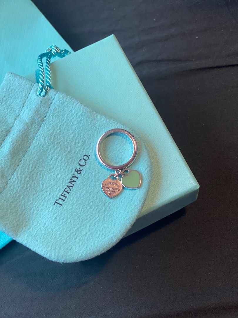 Discontinued Tiffany return to Tiffany double heart ring charm