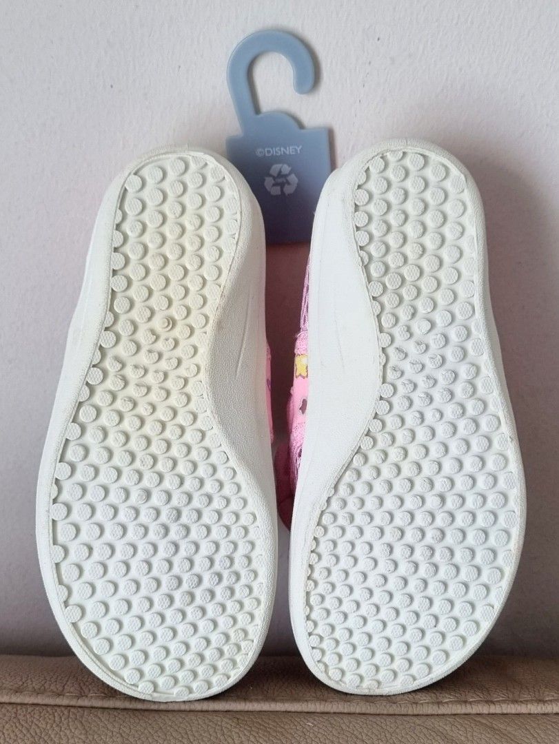 Minnie mouse cheap swim shoes