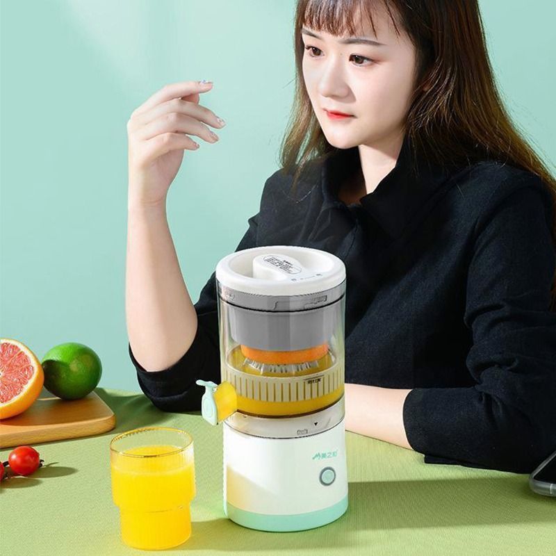 Electric Juice Presser, Citrus Juicer, Orange Squeezer Wireless Portable  Juice Extractor Detachable Lemon Squeezer Quiet