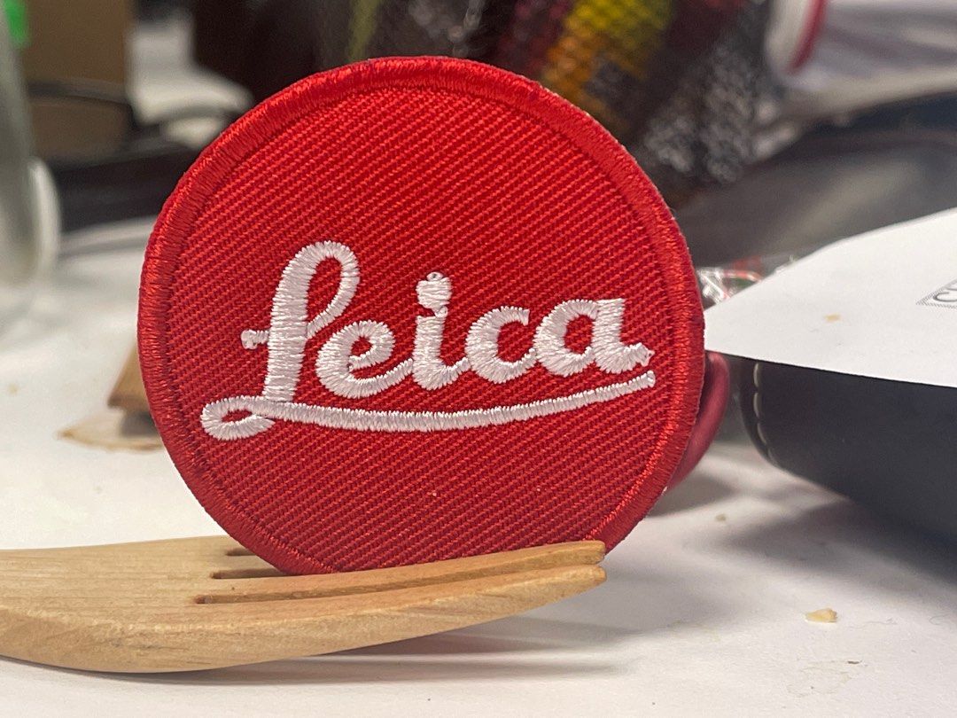 （専用）2個分　Leica ライカ ロゴマーク 赤 レッド 専用）2個分 Leica ライカ ロゴマーク 赤 レッド Amazon.co.jp: Leica