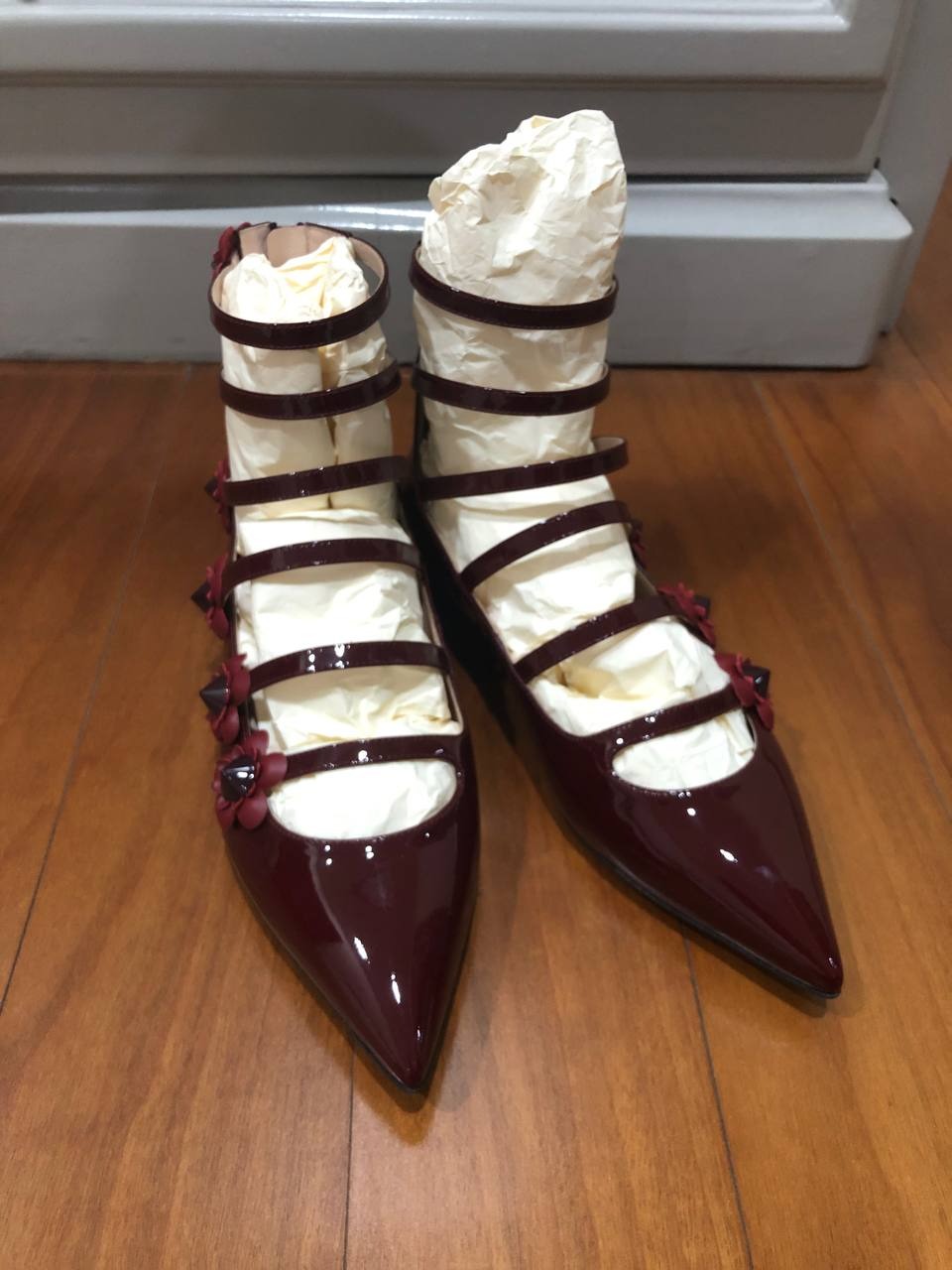 Fendi Flowerland Pointed Flats in Patent Leather Size 36.5 EU
