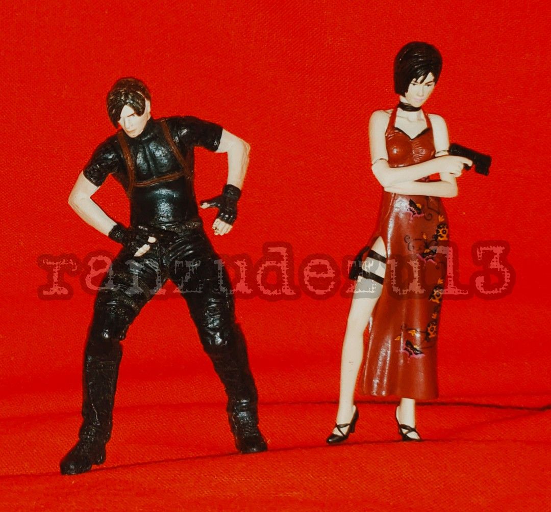 FOR SALE: Resident Evil 4 Leon & Ada mini NECA figures (Category: Figurines & Statues) located in Binan City. Submitted by ranzudezu13 (Listing ID 1249542013, Image 2). Description: I've got something that might interest ya! I am selling these RARE mini NECA figures of Leon and Ada from the og RE4! Item conditions: 🔪 Leon is in a very good condition 💋 Ada is in a brand new condition (just removed from sealed plastic) 📏 Both figures measures at