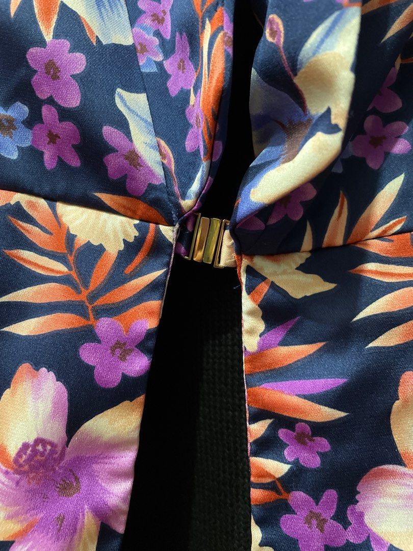 Forever 21 Purple Floral blazer Women s Fashion Coats Jackets