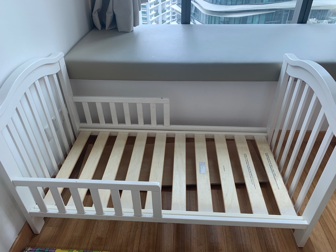 Free Toddler Bed, Babies & Kids, Baby Nursery & Kids Furniture