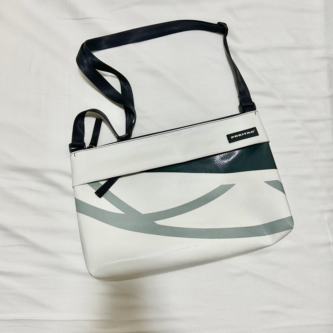 Freitag shoulder hotsell bag