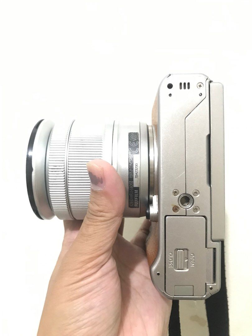 Fujifilm AX10 Mirrorless Camera, Photography, Cameras on Carousell