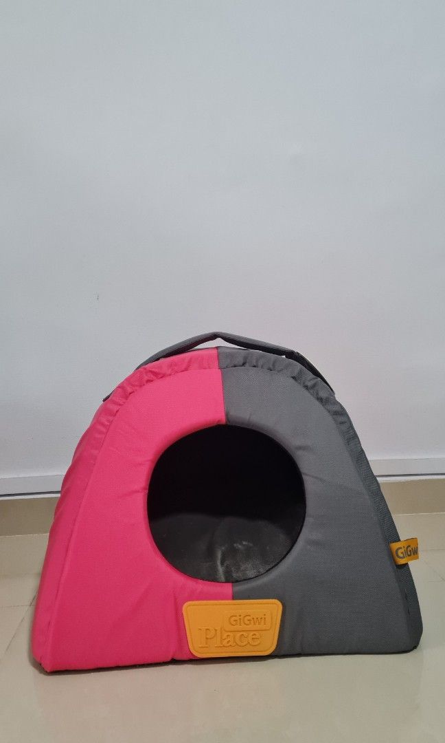 GiGwi Place Water Resistant Pet Dog Cat Tent House Bed Puppy Kitten  Comfortable, Pet Supplies, Homes  Other Pet Accessories on Carousell