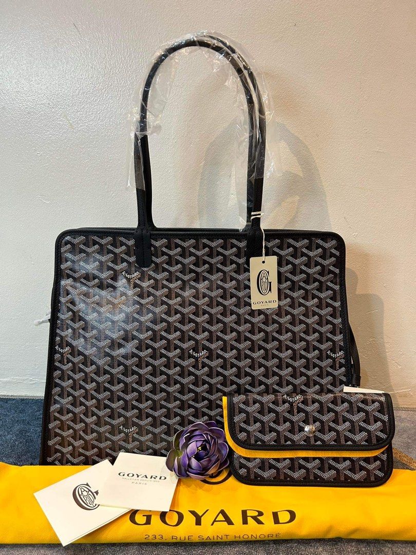 sac hardy (Category: Luxury Bags & Wallets) located in Quezon City. Submitted by authenticandluxury_bags (Listing ID 1249604286, Image 1). Description: Brand new complete inclusions.