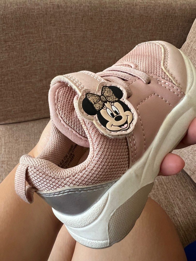 Minnie mouse hotsell rubber shoes