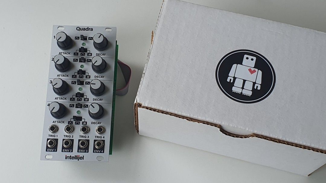 Intellijel Quadra for Eurorack, Hobbies & Toys, Music & Media, Musical