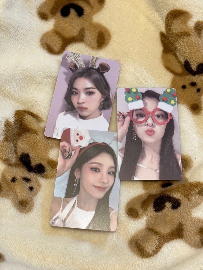 Itzy Lucky Draw Photocards Ryujin Yeji Lia (Category: K-Wave Merchandise) located in Paranaque City. Submitted by mingyuwonie (Listing ID 1249465677, Image 1). Description: 380 each! (free pf) prio payo or 1wk with dp - loc: manila (sdd ggx lbc) - gcash maya bpi.