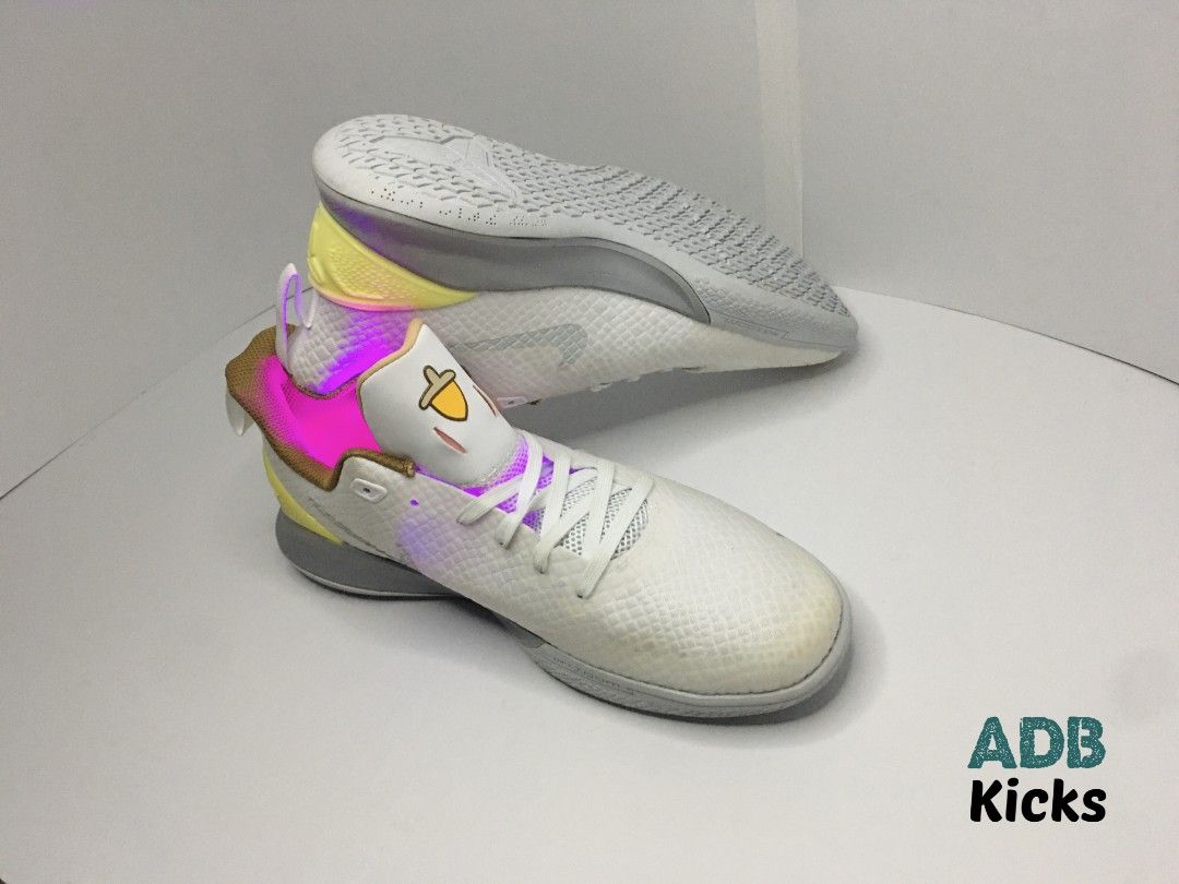 Kyrie Low Sandy Cheeks