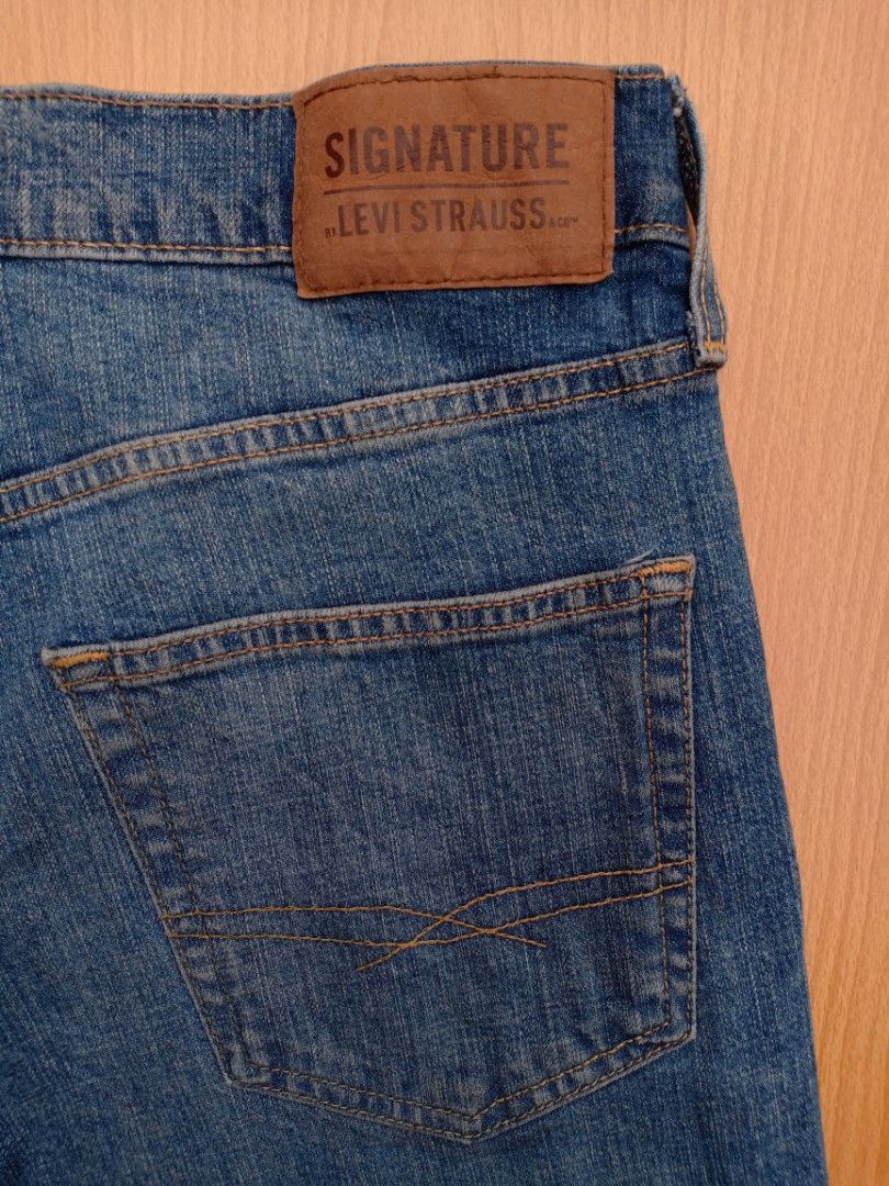Levis Signature sz30 31 Men s Fashion Bottoms Jeans on Carousell