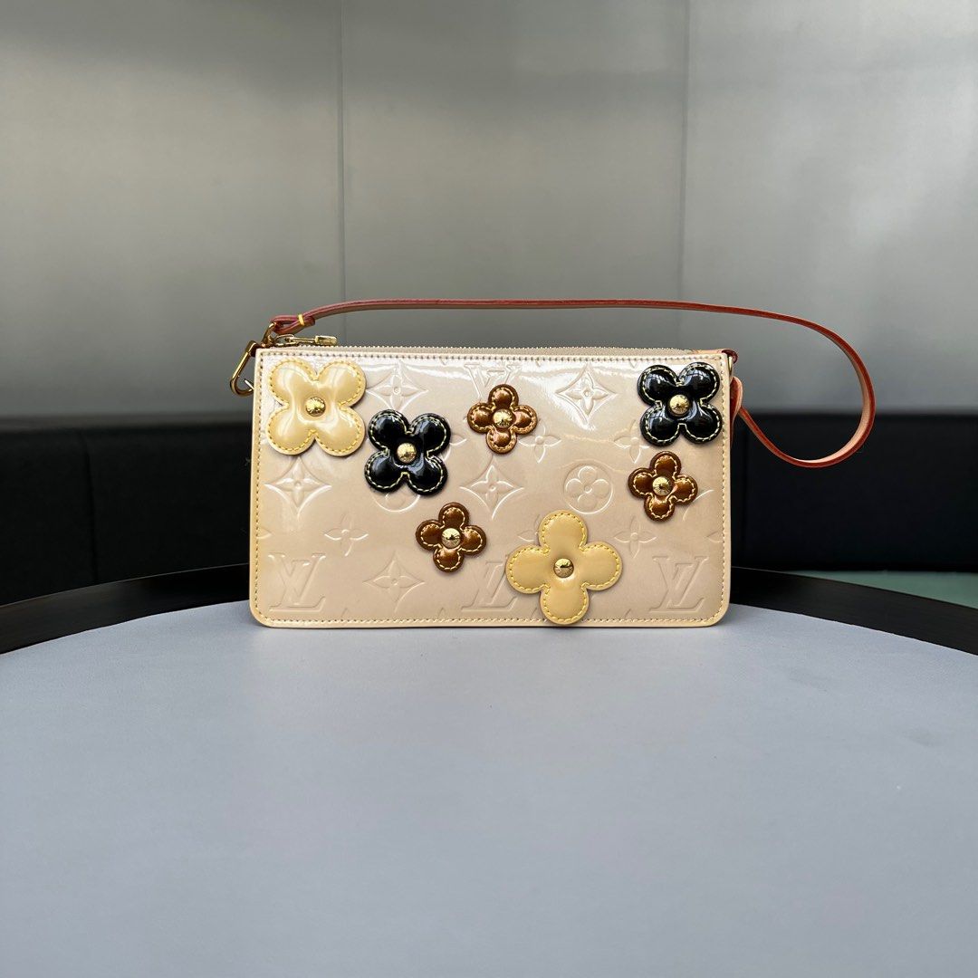 LOUIS VUITTON BEIGE FLOWER LEXINGTON SHOULDER BAG