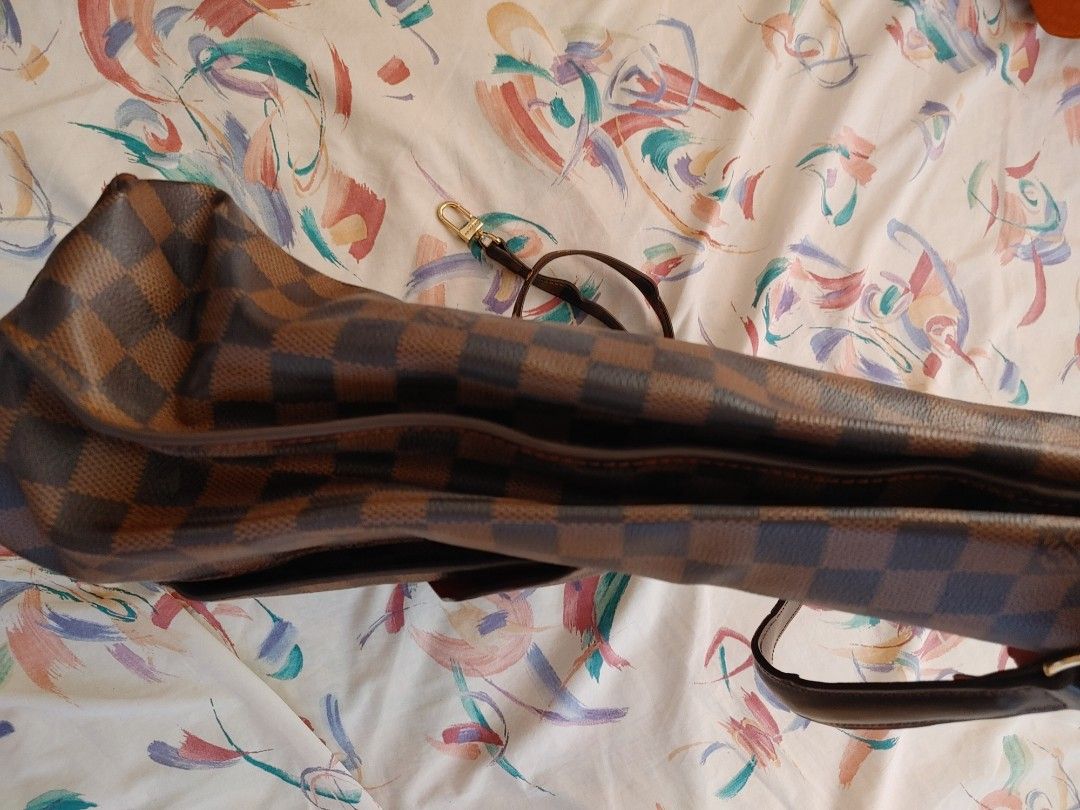 LV metis hobo damier (Category: Luxury Bags & Wallets) located in San Jose. Submitted by lilysluxurycollections (Listing ID 1249506306, Image 2). Description: large size with short and long sling good condition no flaws.