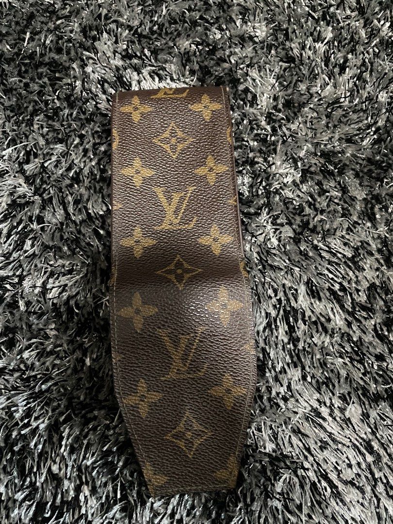 LV monogram cigarette case (Category: Luxury Bags & Wallets) located in Mandaluyong City. Submitted by rufo1111 (Listing ID 1249621323, Image 2). Description: .