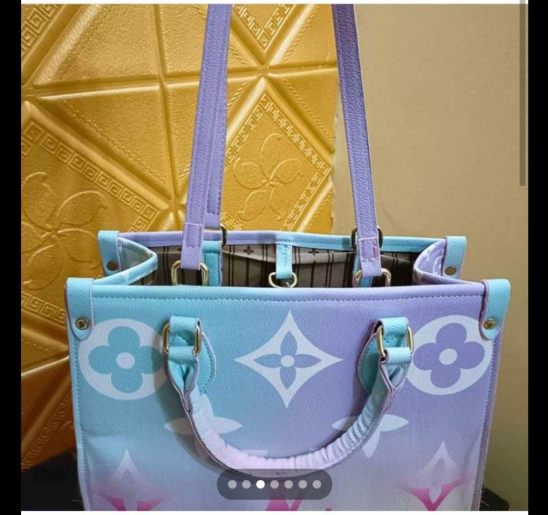 Louis Vuitton On The Go Pastel Green, Women's Fashion, Bags & Wallets, Tote  Bags on Carousell