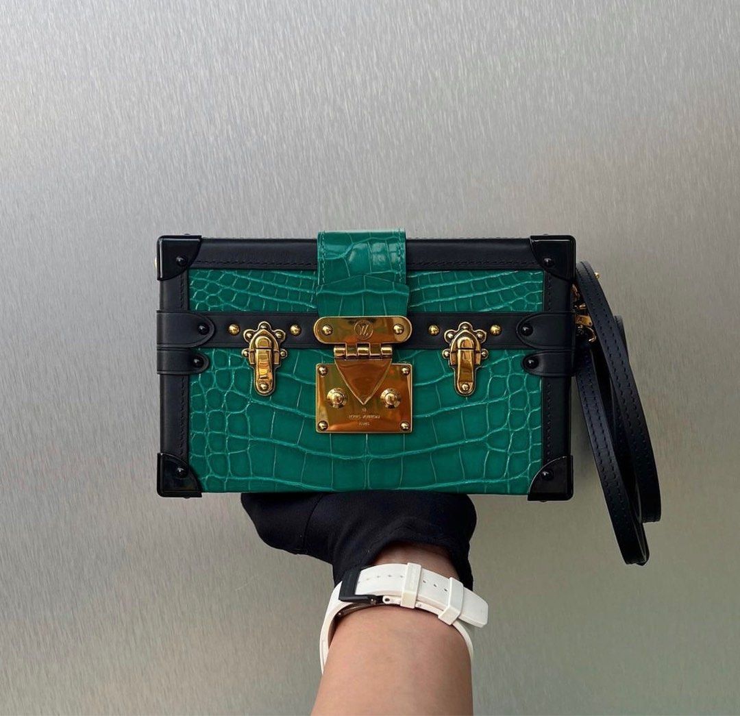 Louis Vuitton Petite Malle Bag in Army Green Epi Leather — UFO No More