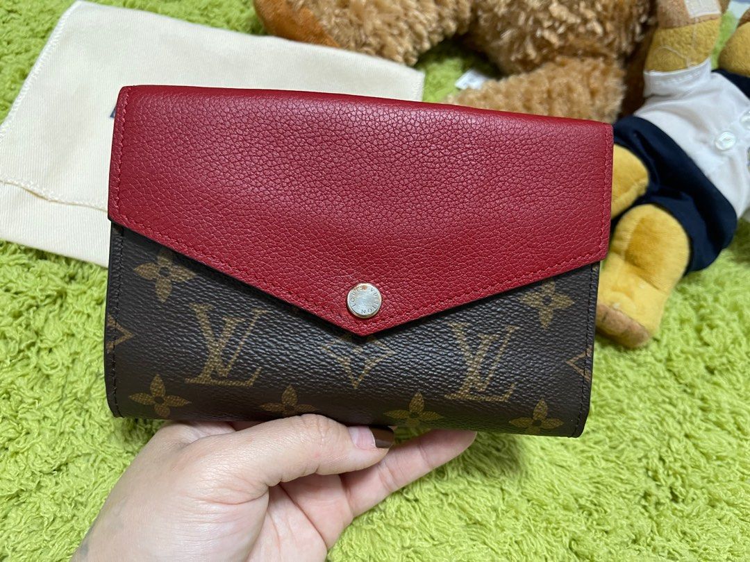 Louis Vuitton Pallas Compact Wallet, Luxury, Bags & Wallets on Carousell