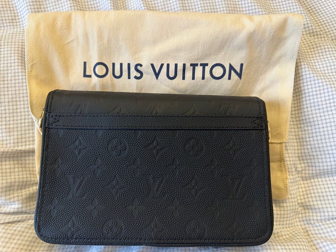 LOUIS VUITTON x NBA Studio Messenger Monogram Shoulder Bag 2021 Black  M58498