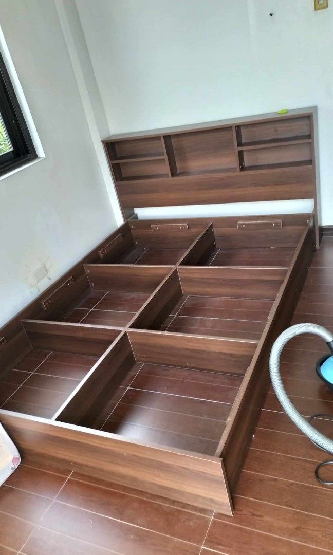 RUSH! Mandaue Foam Queen Size Bed Set on Carousell