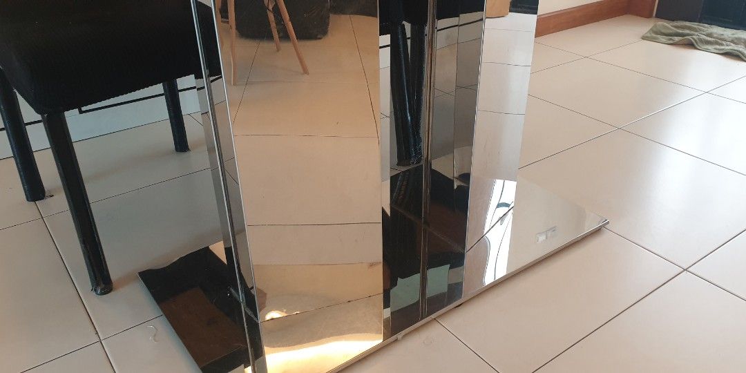 Marble Dining Table (Category: Other Home Furniture) located in Singapore. Submitted by MnMzz (Listing ID 1249474261, Image 2). Description: Marble dining table. Good condition. Seats 4. 150cm in length. Self collection..