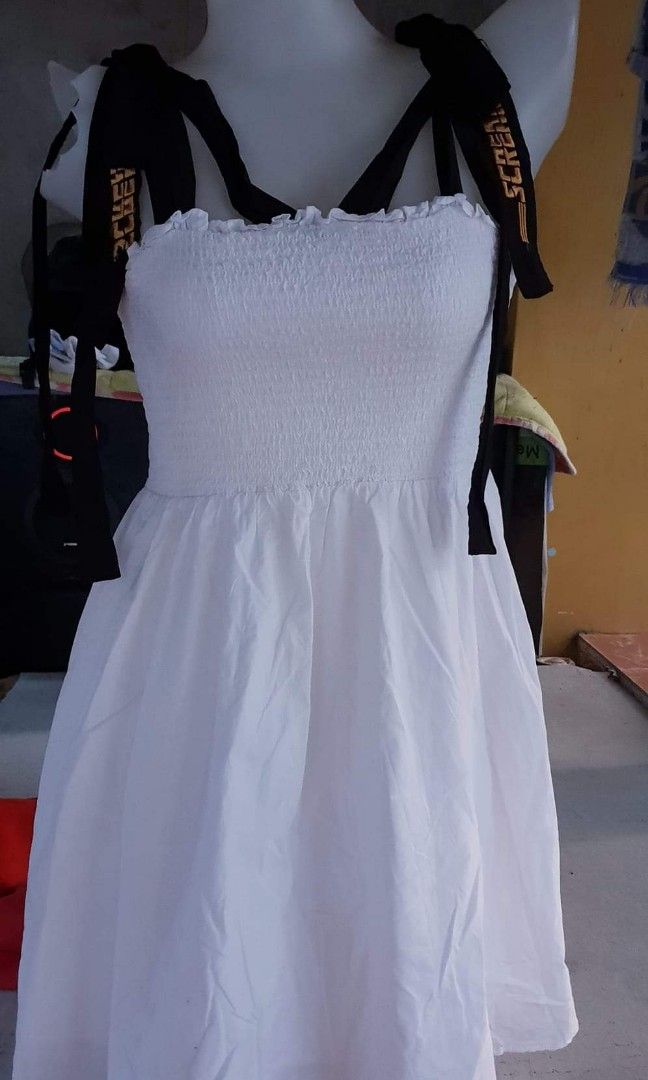 Mini dresses for SALE!! (Category: Dresses) located in Manila. Submitted by bumbleeee (Listing ID 1249621932, Image 1). Description: Quality po lahat ng dresses kaya don't hesitate to send me a message! Can do discounts in buying 2 or more items!.